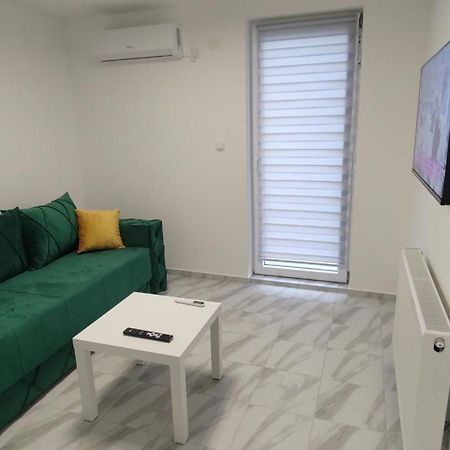 Apartman Big 2 Novi Sad Exteriör bild