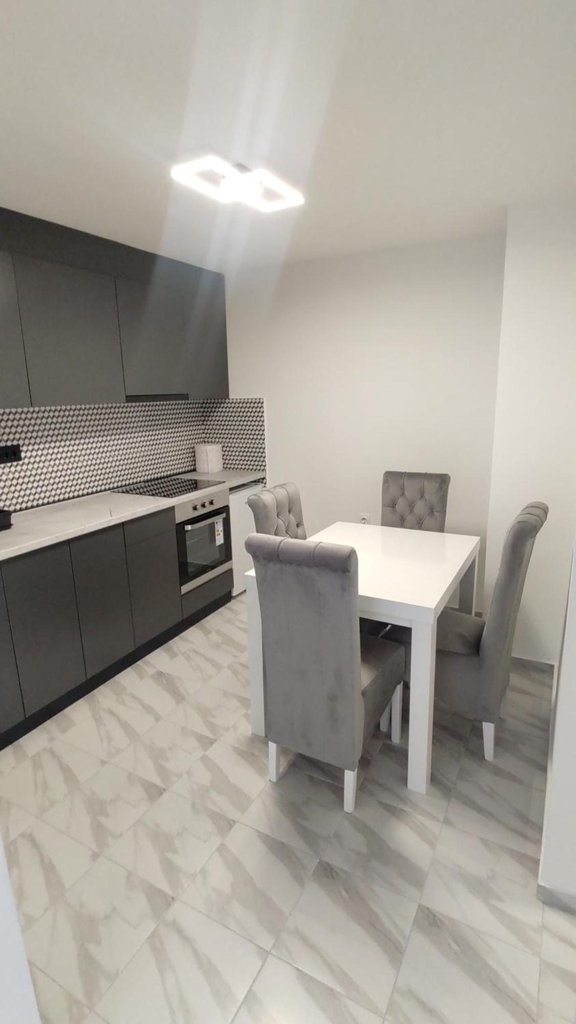 Apartman Big 2 Novi Sad Exteriör bild