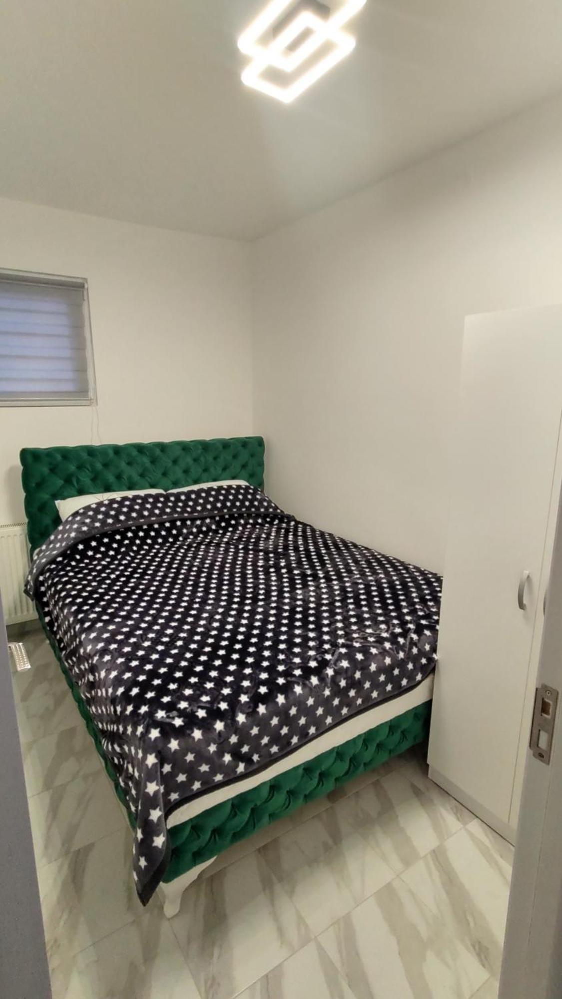 Apartman Big 2 Novi Sad Exteriör bild