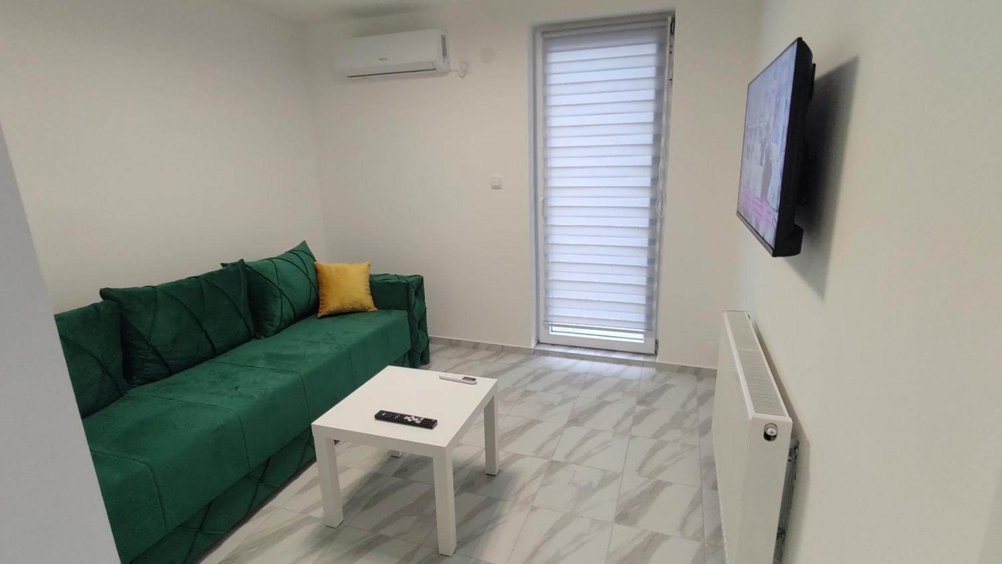 Apartman Big 2 Novi Sad Exteriör bild